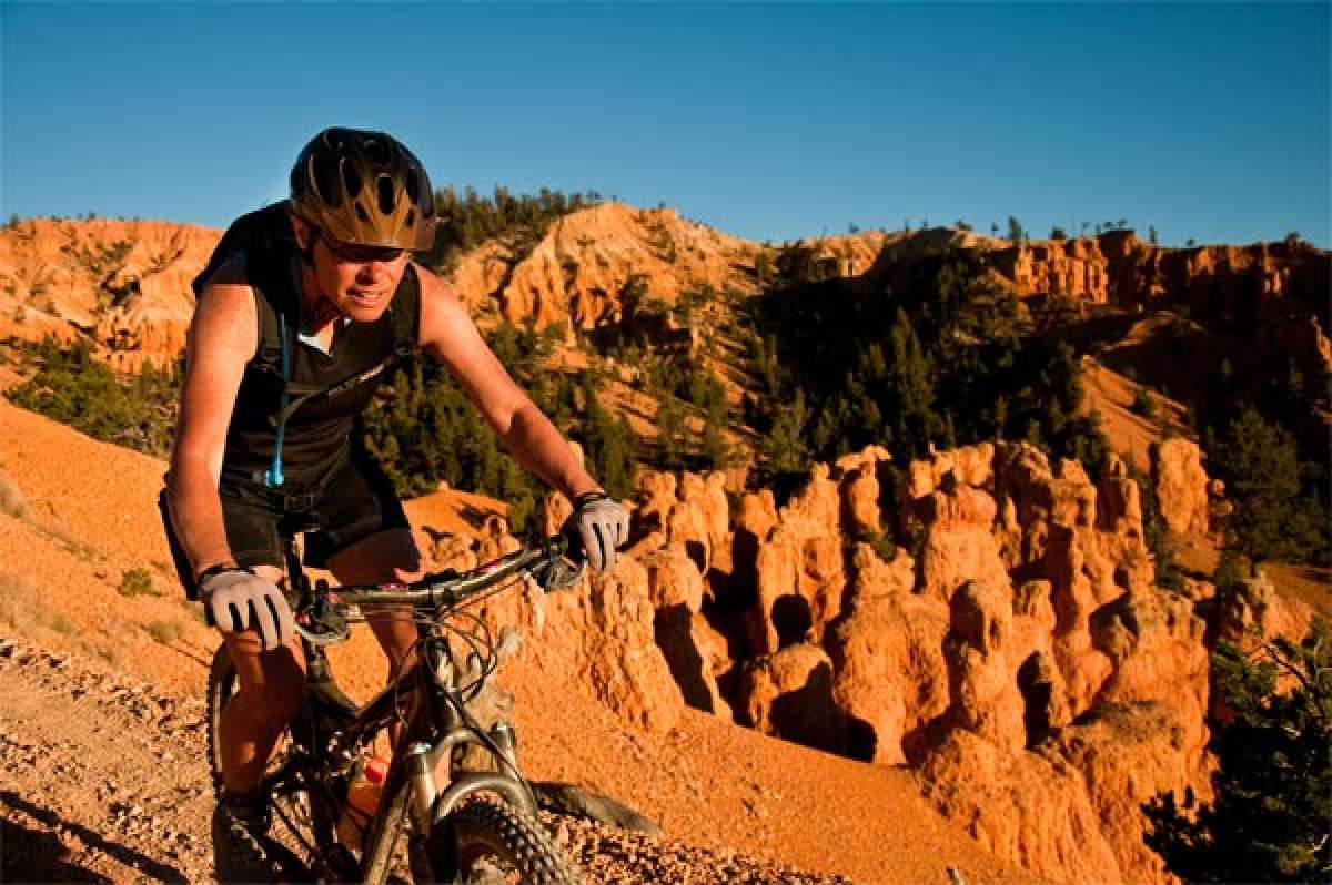 Sobrevive al calor: 5 trucos para practicar ciclismo de montaña en Verano