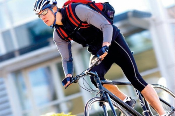 5 buenas razones para cambiar el coche por la bicicleta
