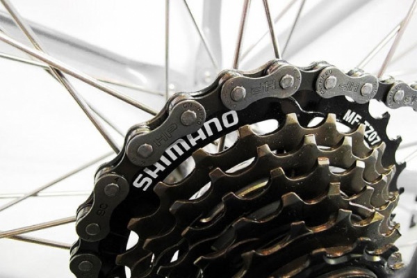 Cómo cambiar los piñones de nuestra bicicleta de montaña