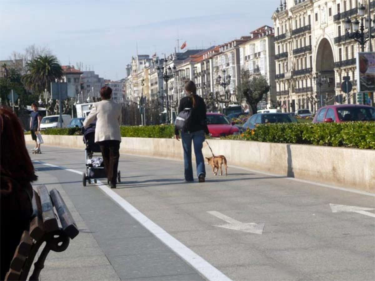 Fotodenuncias: El respeto hacia los ciclistas en imágenes