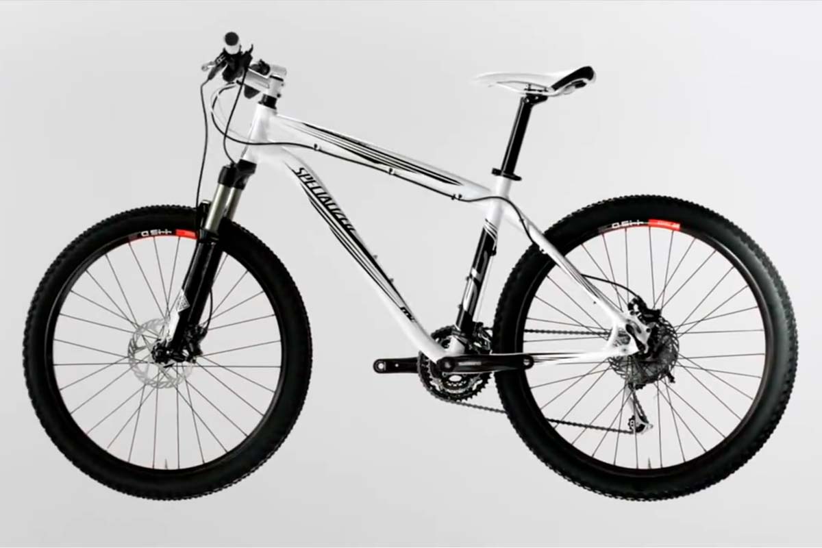 En TodoMountainBike: La Specialized Rockhopper de 2011 en acción