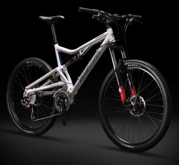 Santa Cruz salpica de nuevos colores toda la gama de Mountain Bike para 2012