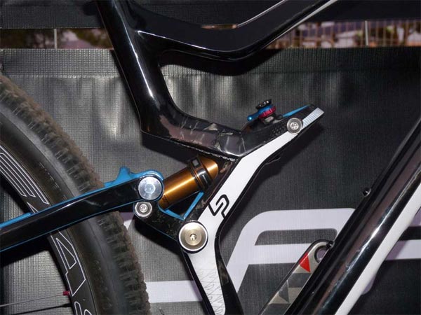 X-Race 29er, el nuevo cohete de carreras en fibra de carbono de Lapierre: Primer contacto