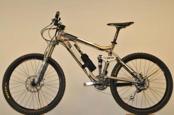 Adaptrac, un regulador de presión de ruedas para bicicletas Mountain Bike. ¿Adiós a las bombas de aire?