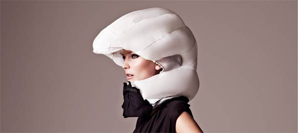 Hövding, un casco invisible tipo airbag para ciclistas. ¿El futuro de los cascos?
