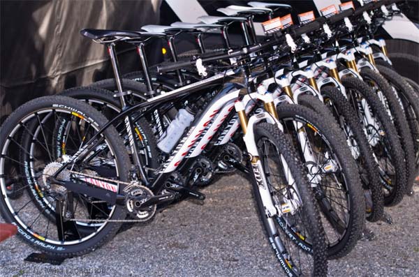 Canyon Nerve CF, la nueva Nerve XC en fibra de carbono para 2013: Primer contacto