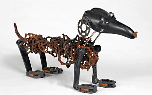 Las increíbles obras de arte con cadenas recicladas de bicicletas de la artista Nirit Levav