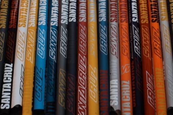 Santa Cruz lanza el Custom Color Choice Program (CCCP). Para gustos, miles de colores