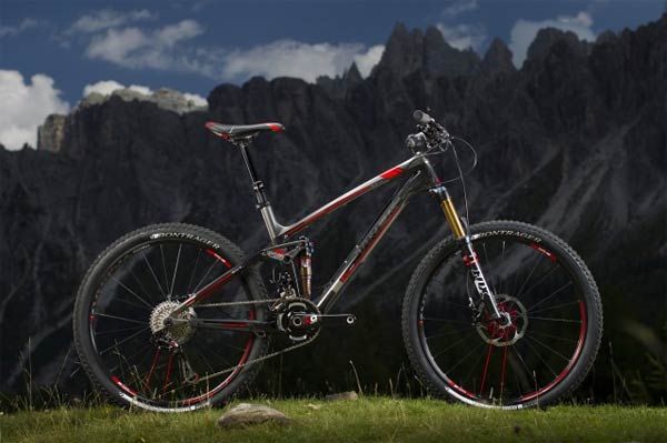 Las primeras novedades de Trek para 2013: Trek Stache 29er, Trek Superfly Superlight ultraligera y nuevas Trek Fuel EX, ahora con 130 mm. de recorrido