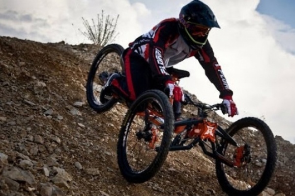 Video: Mountain Handbikers, increíbles ciclistas discapacitados rodando sin límites
