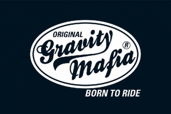 Video: "She Does It Right", un provocativo anuncio promocional de Gravity Mafia