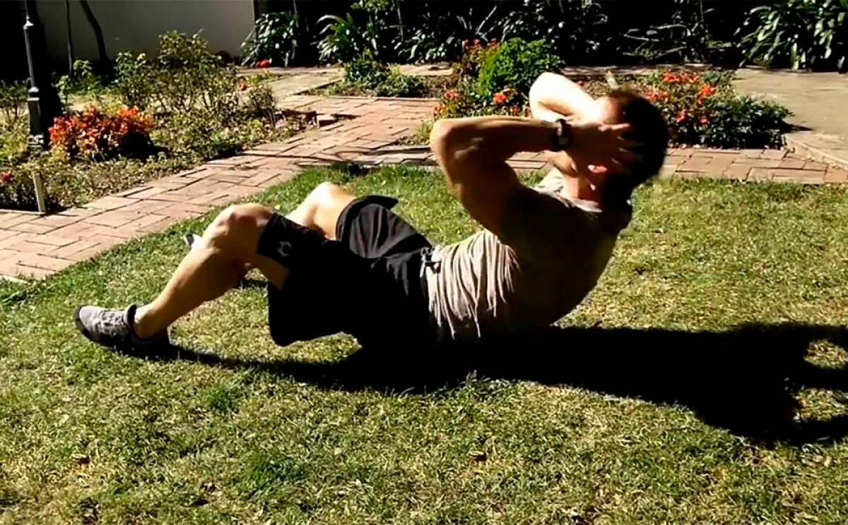 En TodoMountainBike: Video: 79 fantásticos ejercicios para entrenar nuestro Core