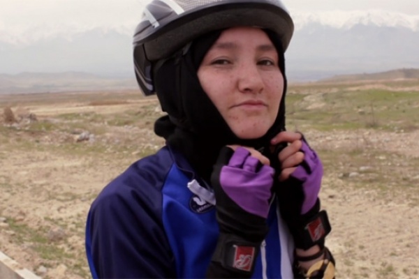 Video: "Afghan Cycles", un documental sobre el Equipo Nacional de Ciclismo Femenino de Afganistán