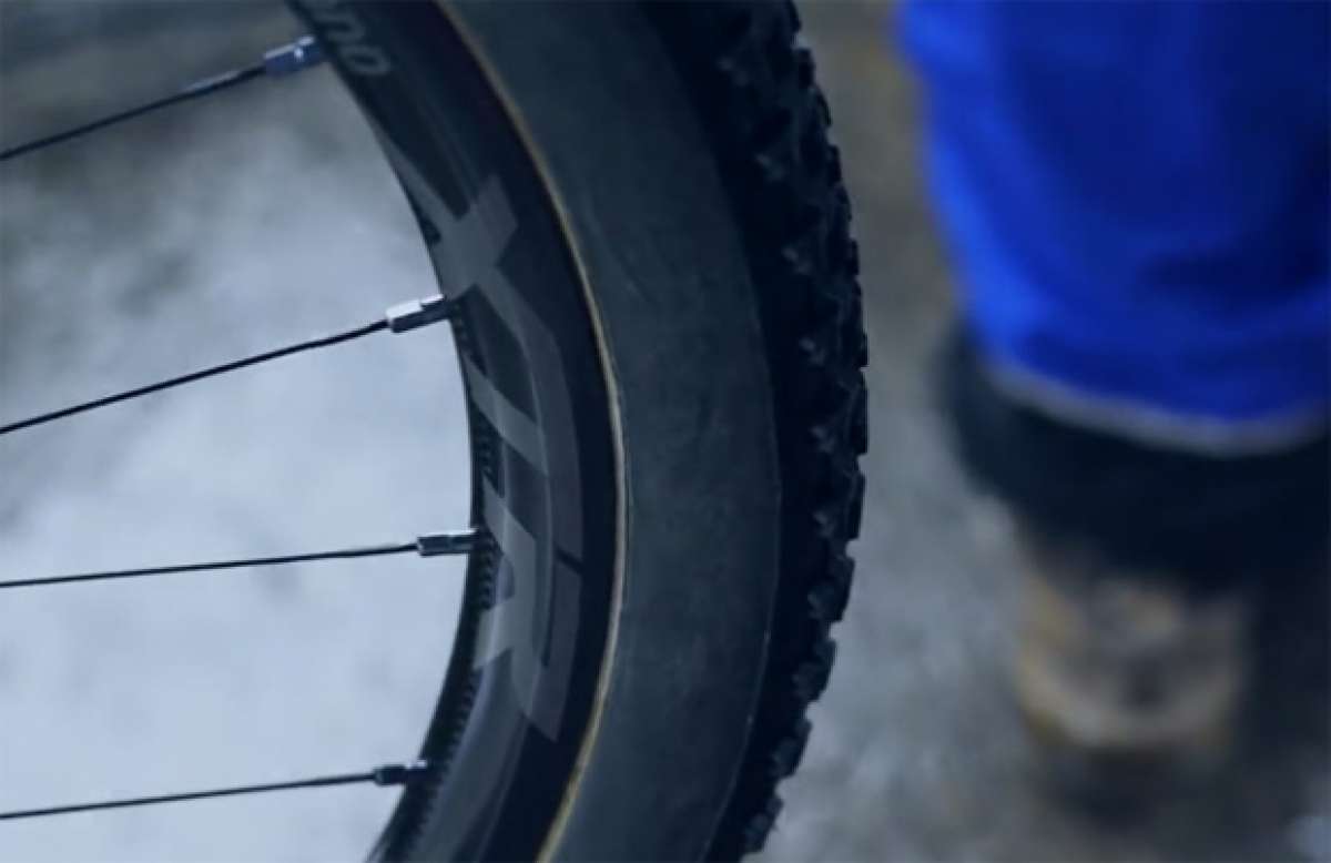 Video: Las nuevas ruedas tubulares Shimano XTR Carbon de 2014