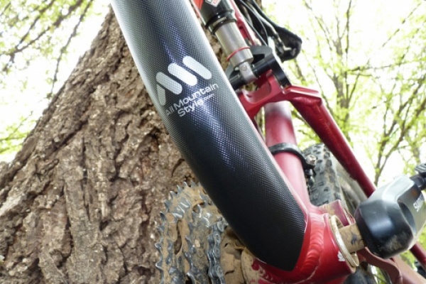AMS Honeycomb: Un protector adhesivo de alta calidad para cuadros de bicicleta