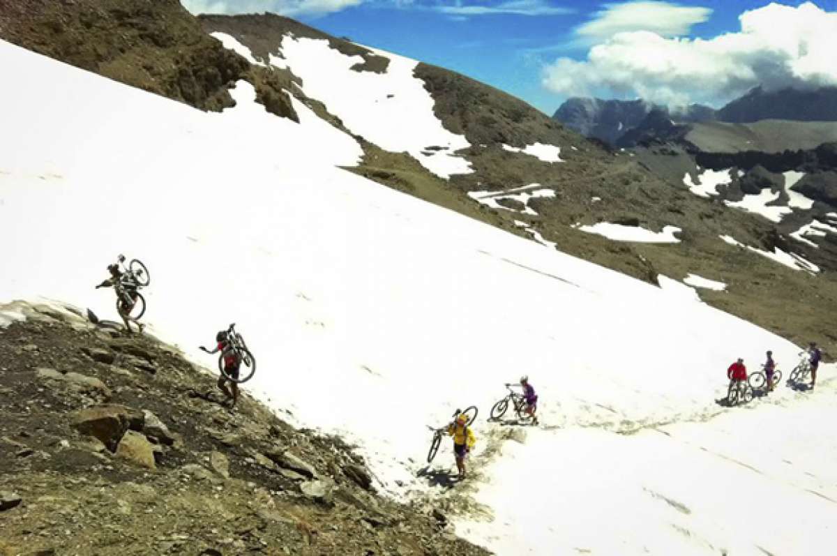 La foto del día en TodoMountainBike: 'Un paseo por las nubes'