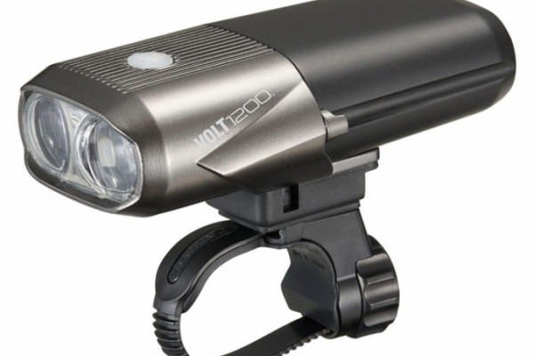 Cateye Volt 1200: Nuevo faro LED recargable de 1200 lúmenes para 2014