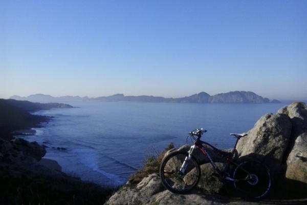 La foto del día en TodoMountainBike: "Costa da Vela (Cangas, Pontevedra)"