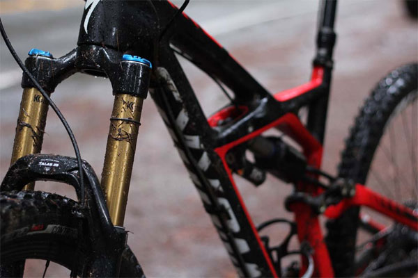 Presentada oficialmente la nueva Specialized Enduro 29: Primer contacto, peso y video