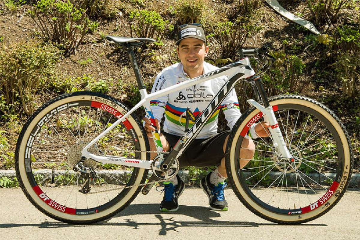 Un buen repaso en imágenes a las bicicletas de los corredores profesionales de UCI XCO