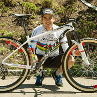 Un buen repaso en imágenes a las bicicletas de los corredores profesionales de UCI XCO