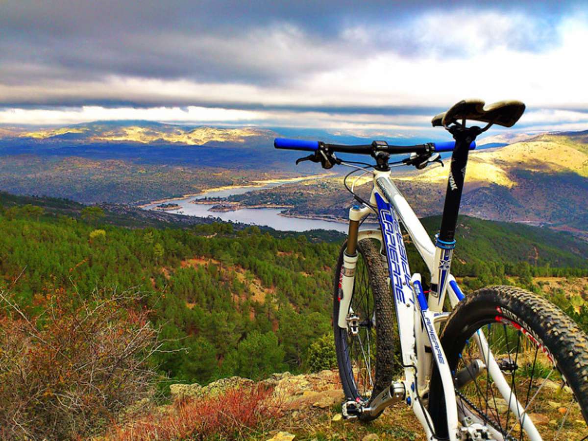 La foto del día en TodoMountainBike: 'La zona de El Tiemblo (Ávila)'