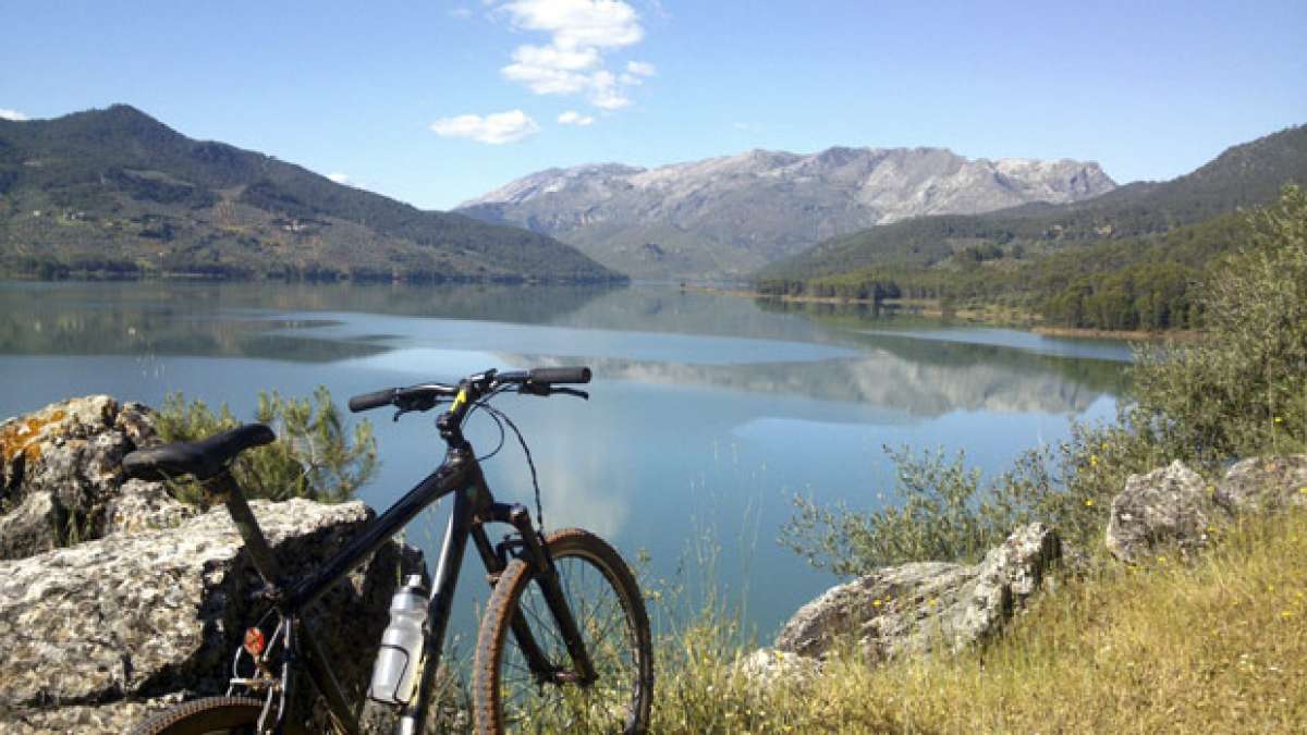 La foto del día en TodoMountainBike: 'El Pantano del Tranco'