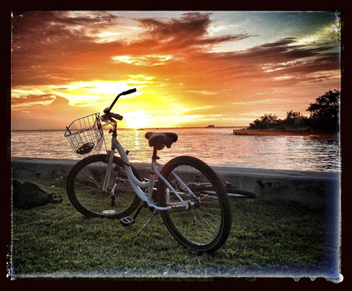 La foto del día en TodoMountainBike: 'Desde Cayo Vizcaíno (Miami)'