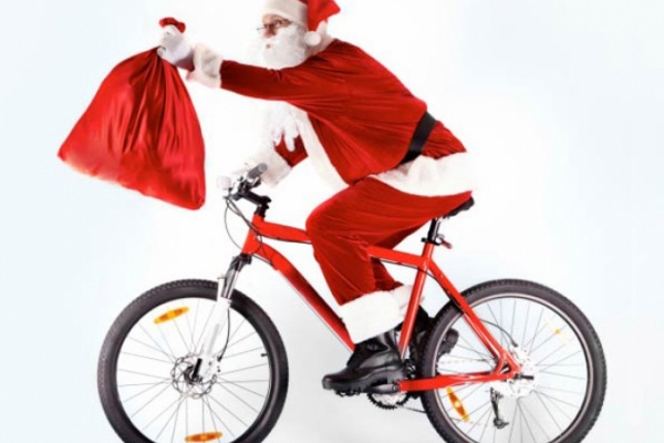 Los mejores regalos de estas navidades para cualquier aficionado al ciclismo de montaña