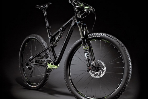 Rocky Mountain Thunderbolt: Ruedas de 27.5 pulgadas y 120 milímetros de recorrido