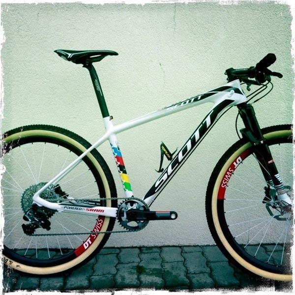 Scott Scale 700 RC: Las nuevas bicicletas de 27,5 pulgadas de Nino Schurter y Florian Vogel para 2013