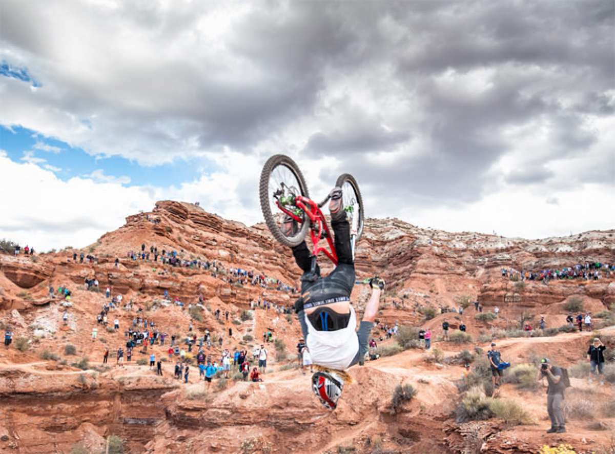 En TodoMountainBike: El impresionante salto de Kelly McGarry en la Red Bull Rampage, en primera persona