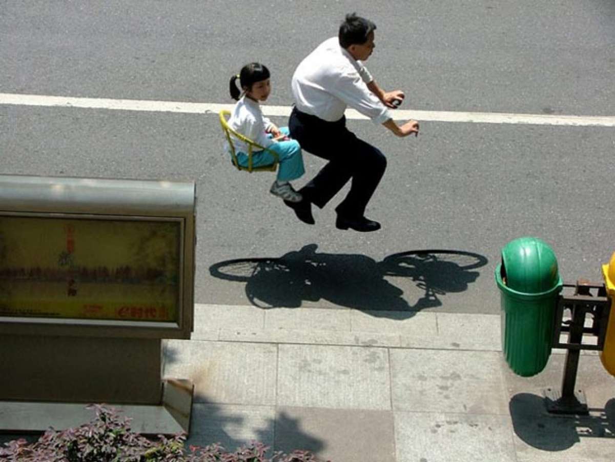 Arte y bicicletas: Las bicicletas invisibles del fotógrafo Zhao Huasen