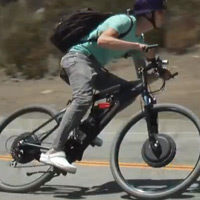 Video: Una bicicleta eléctrica con tracción integral y capaz de rodar a 80 km/h