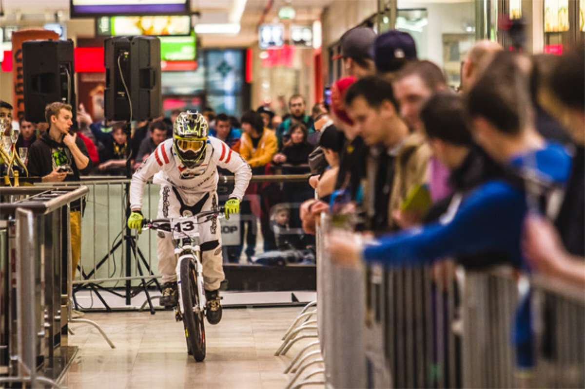 Video: Arkády Downmall 2014, la nueva edición de esta espectacular competición en el interior de una gran centro comercial