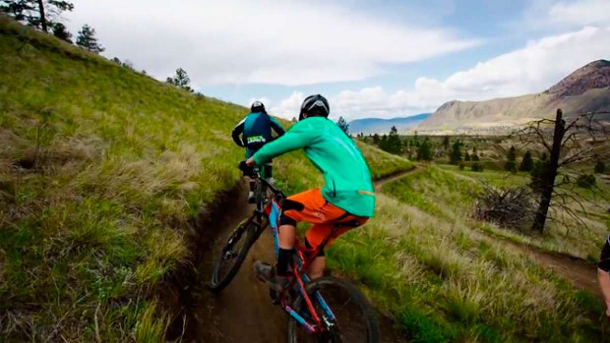 A Mountain Bike Ride: Subir. Bajar. Pedalear sin parar. Así es el Mountain Bike