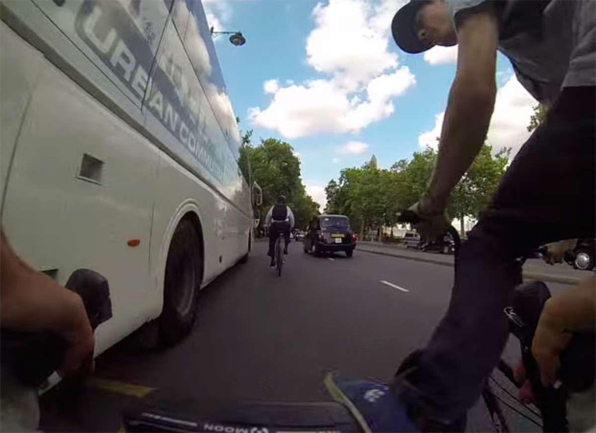 Trampas en el monte, conductores imprudentes en la carretera y... ¿Ciclistas psicópatas?