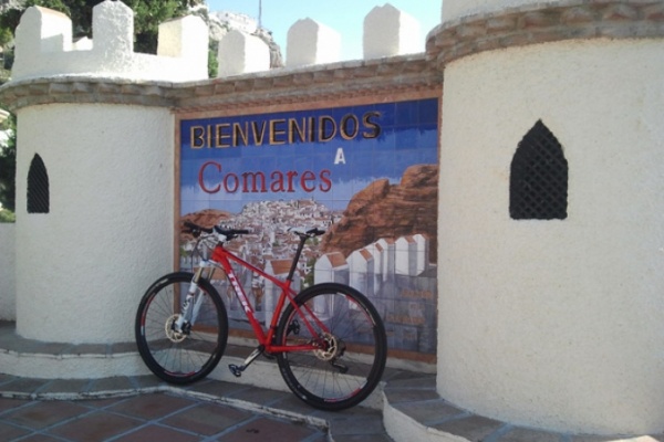 La foto del día en TodoMountainBike: "Fortaleza musulmana, Comares"