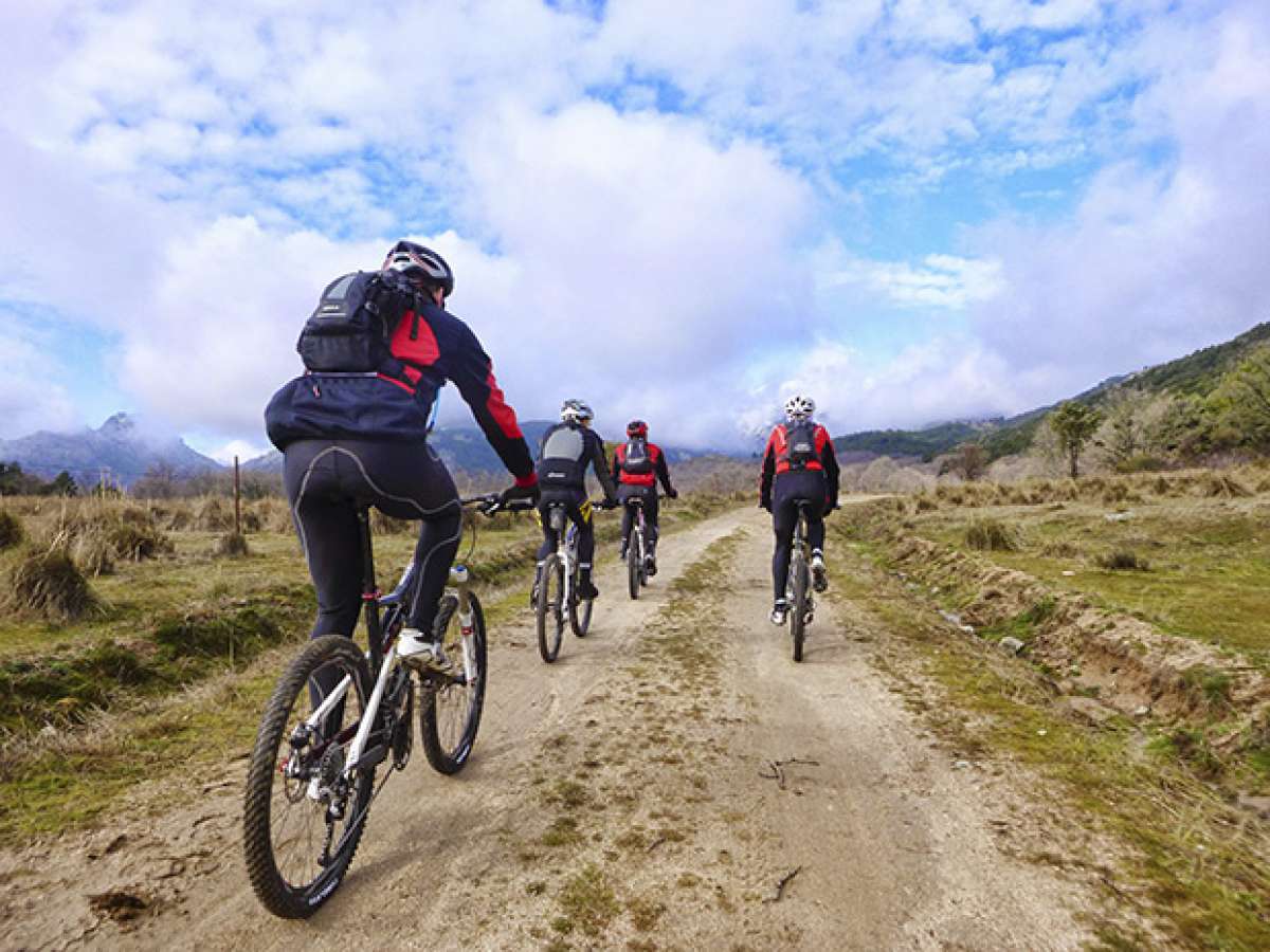 La foto del día en TodoMountainBike: 'Ruta hacia las nubes'