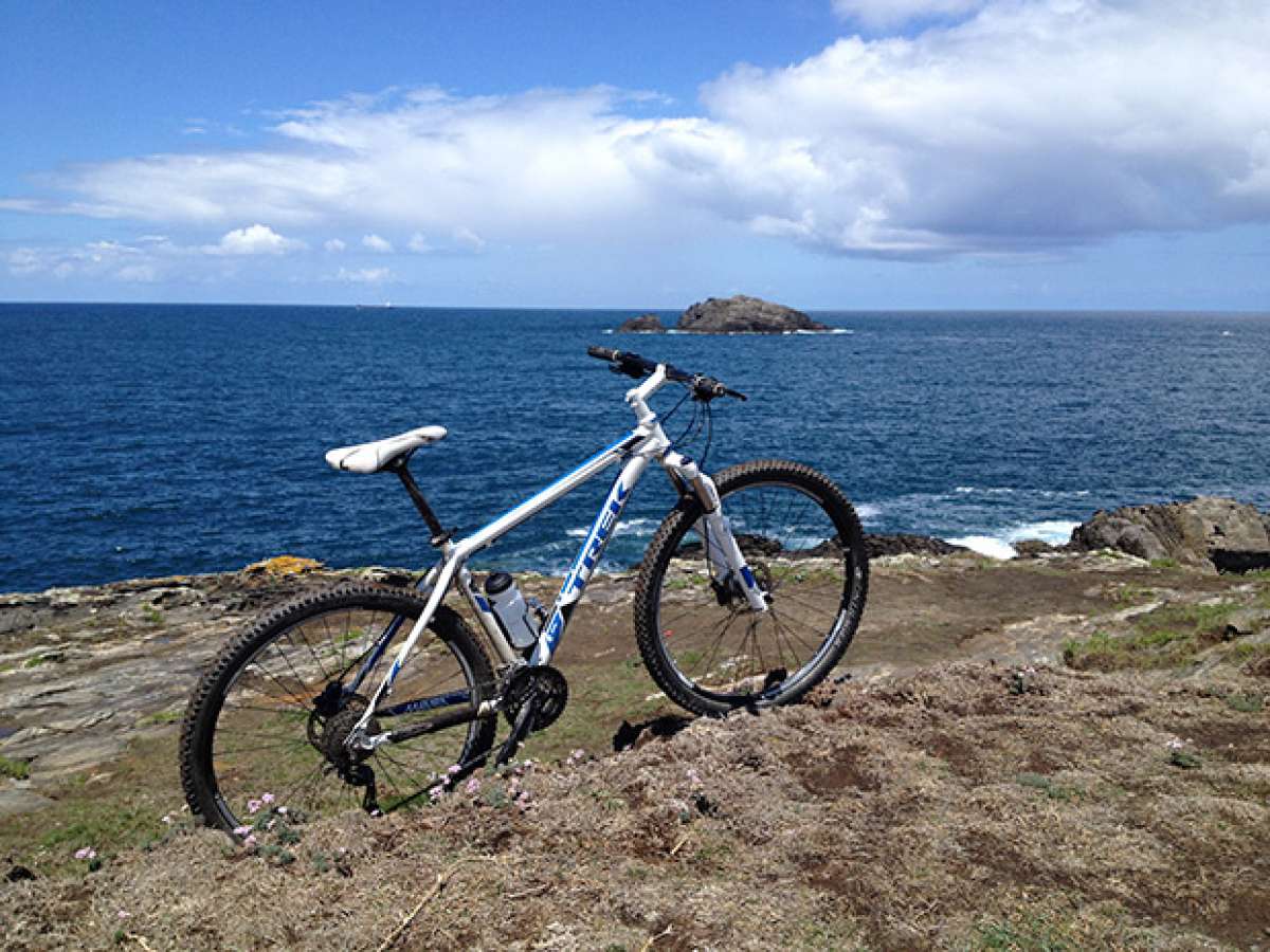 La foto del día en TodoMountainBike: 'O que pasou A Marola, pasou a mar toda'