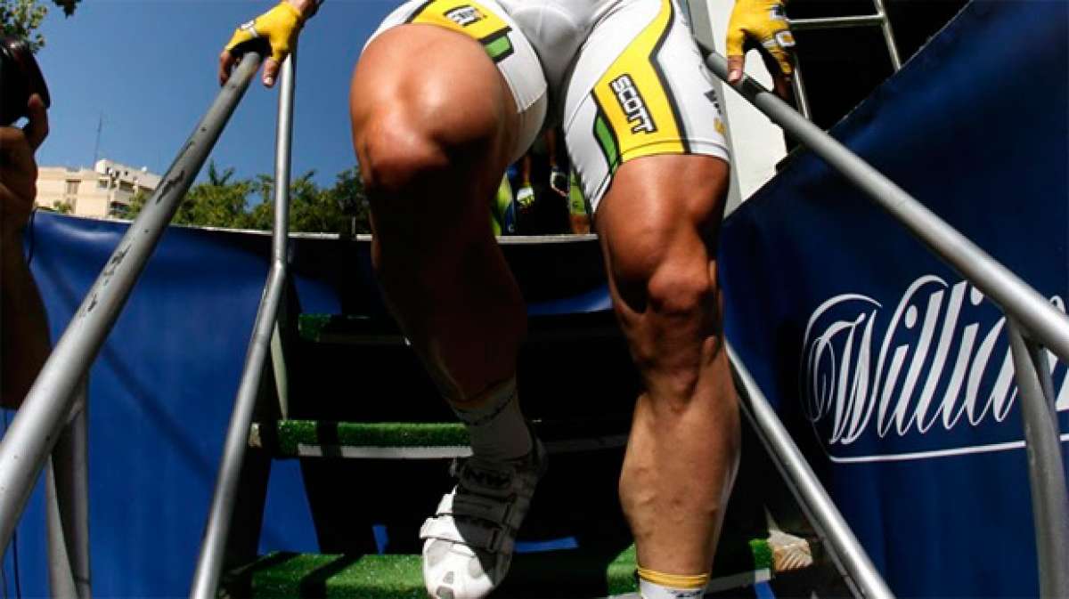 Cinco ejercicios isométricos para entrenar las piernas en nuestra propia casa