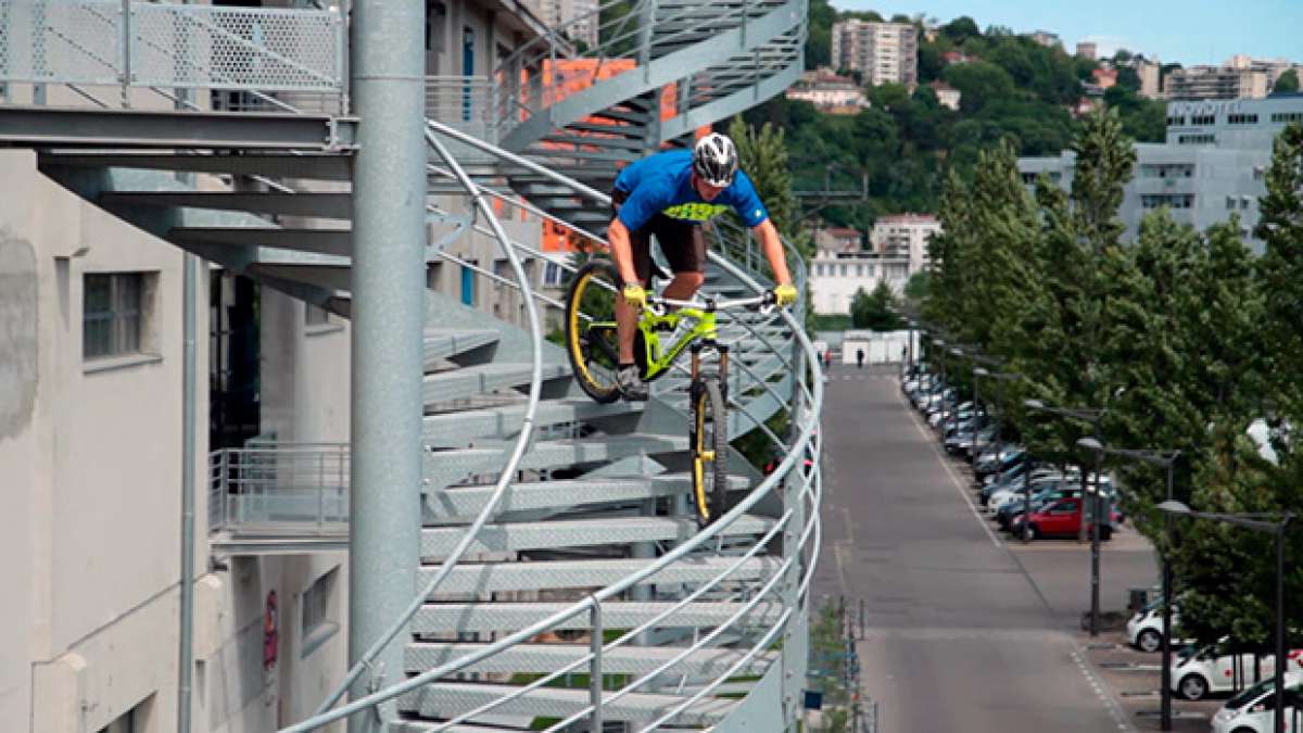 Enduro urbano con Aurélien Fontenoy y su Orbea Rallon