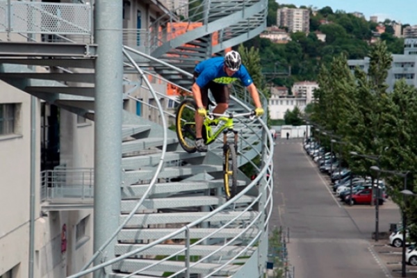 Enduro urbano con Aurélien Fontenoy y su Orbea Rallon