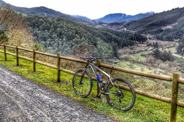La foto del día en TodoMountainBike: "La Vía Verde de Galdames (Bizkaia)"