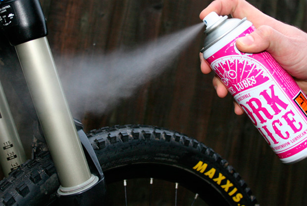 Fork Juice: Un lubricante eficiente, práctico y asequible para suspensiones de bicicletas