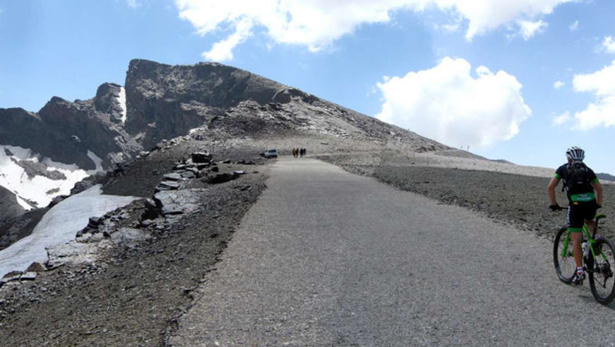 La foto del día en TodoMountainBike: 'Subida al Veleta'