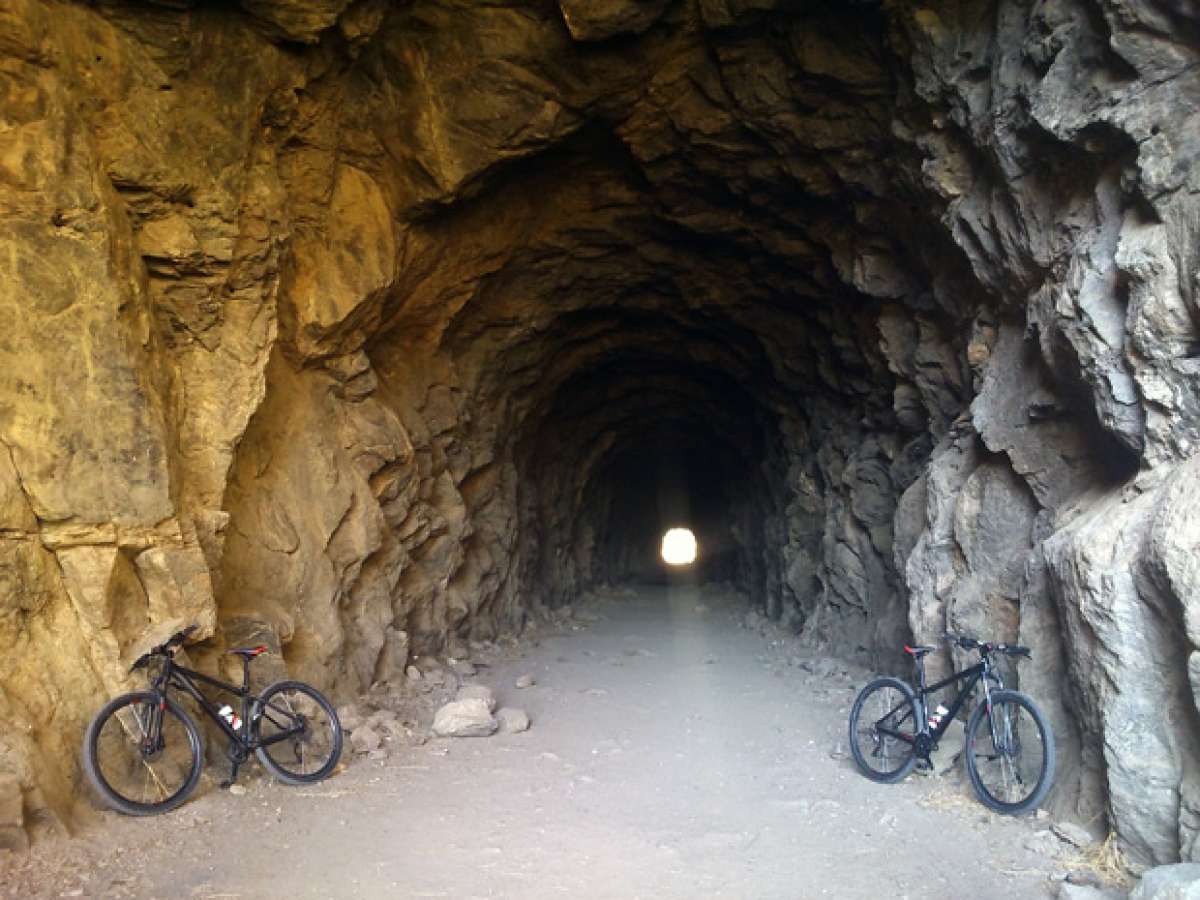 La foto del día en TodoMountainBike: '¡Túnel del Ferrocarril!'