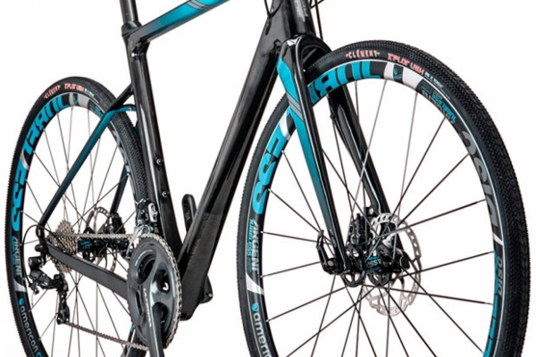Jamis Renegade, una espectacular bicicleta "todocamino" preparada para todo