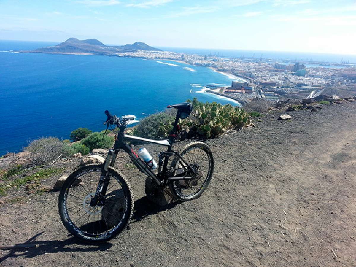 La foto del día en TodoMountainBike: 'La ciudad a mis pies'