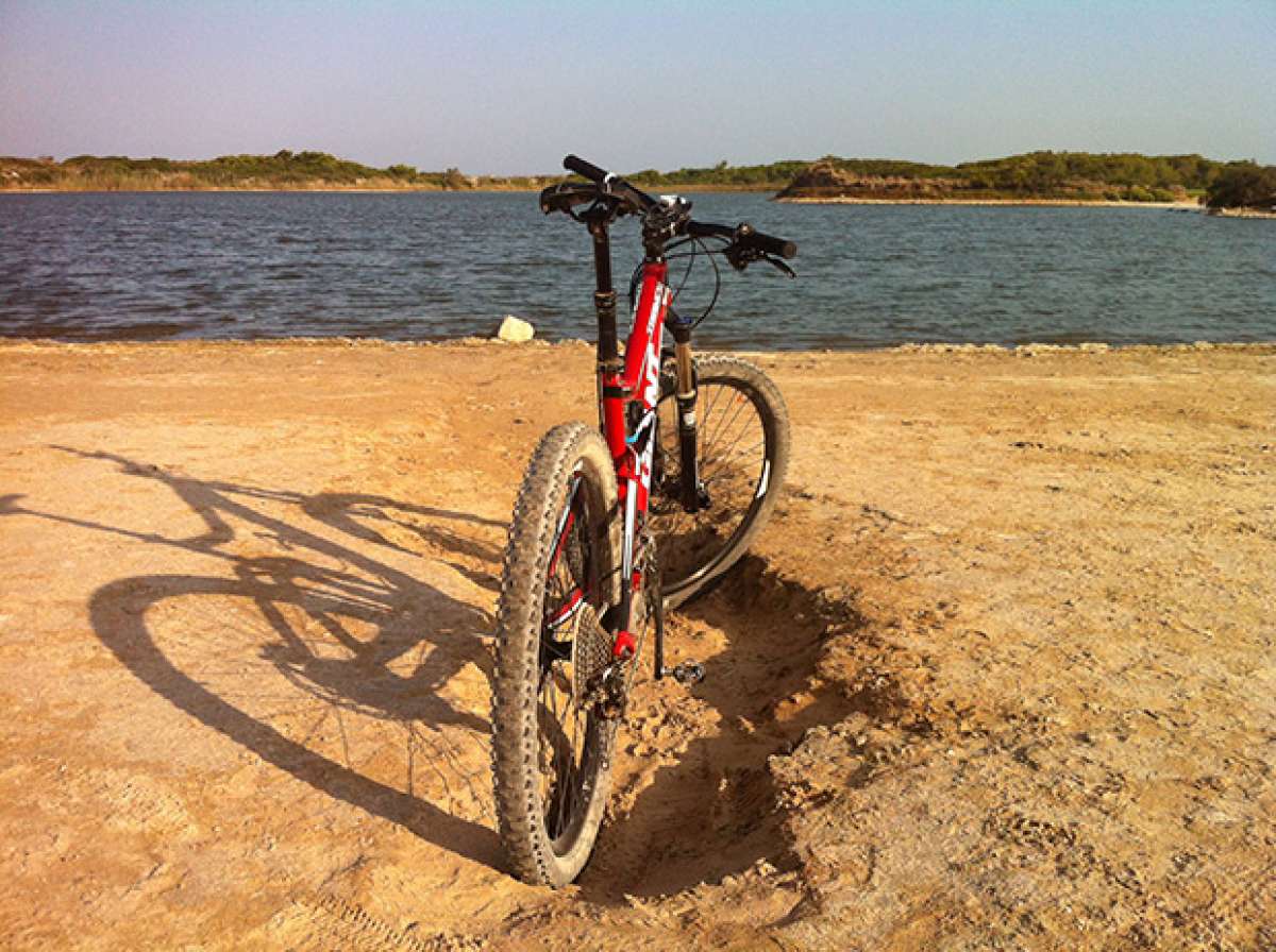 La foto del día en TodoMountainBike: '¿Apetece un chapuzón?'